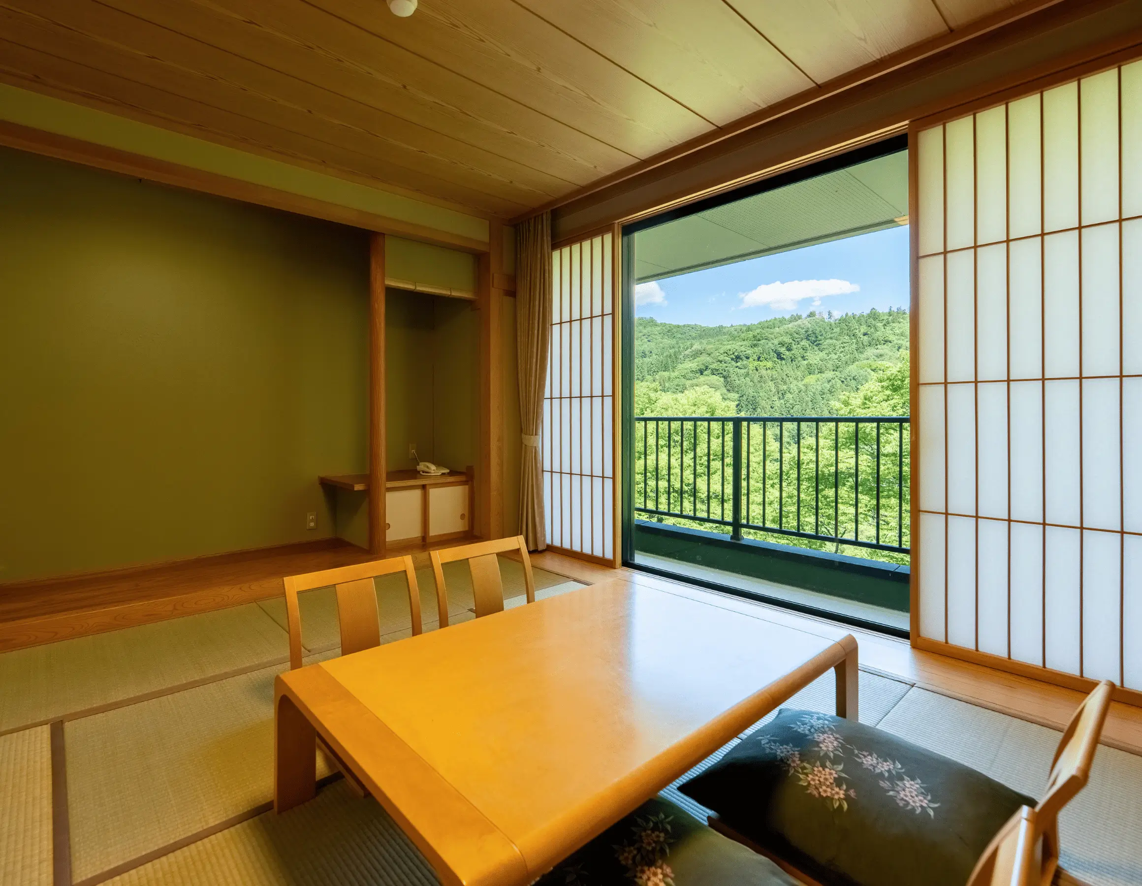 和洋室-和室からの景色